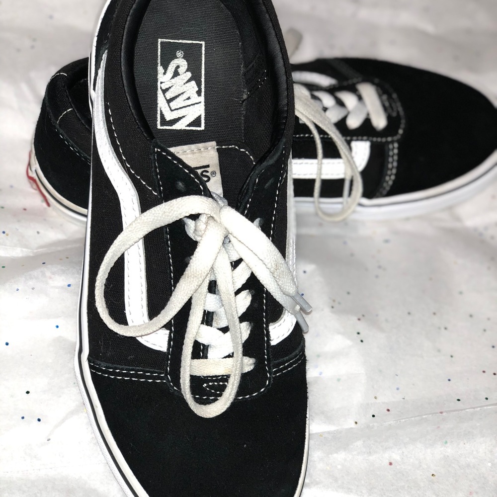 Black vans